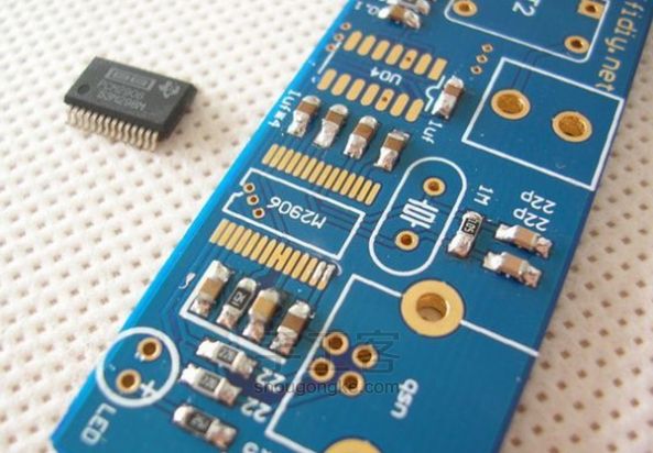 制作机器人之——贴片元件焊接教程 第7步