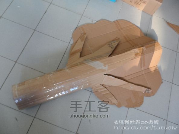 幼儿园的纸皮大树玩教具 第6步