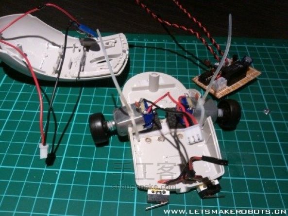 鼠标垫改造的机器人 第4步