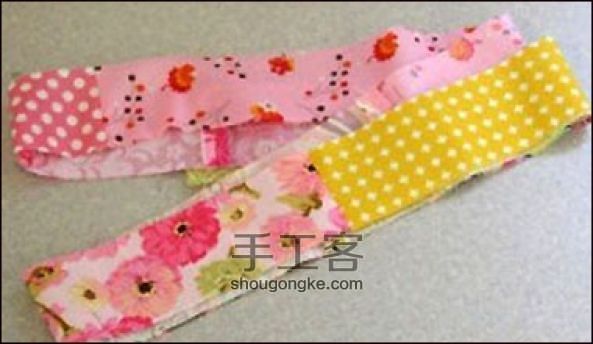 可爱布艺花朵胸针教程 第2步