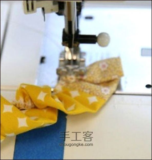 可爱布艺花朵胸针教程 第7步