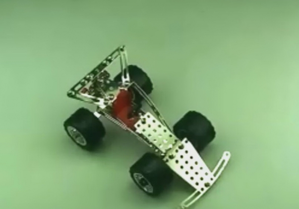 【超酷艺术品】自己组装F1赛车 第13步