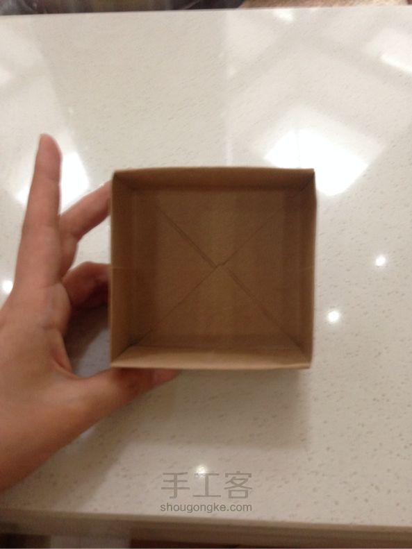 纸制收纳盒 第6步