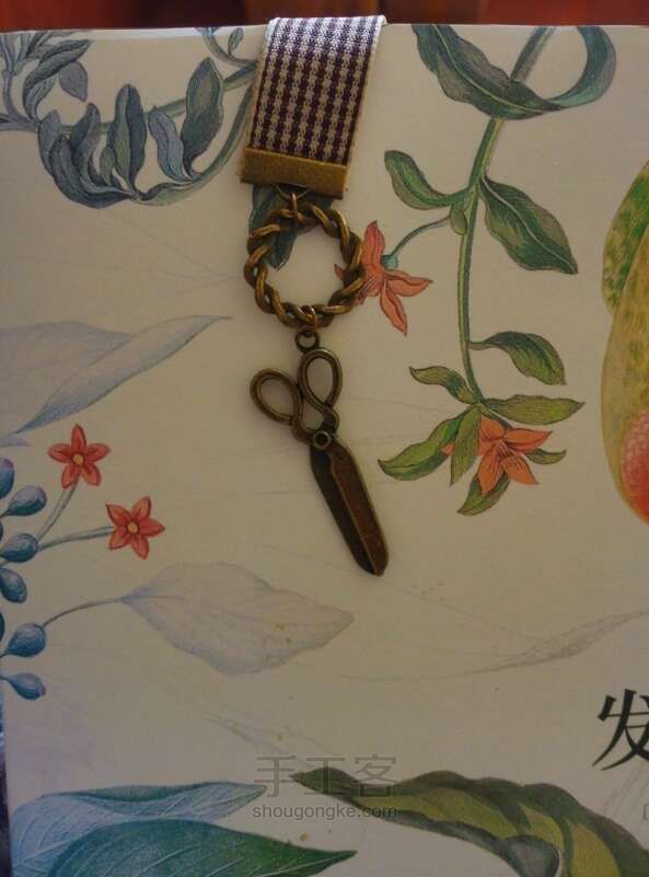 好一个美丽的花书签～～ 第15步