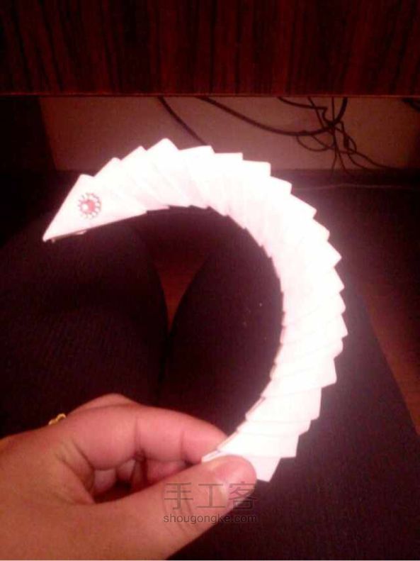 教你如何用纸折天鹅~可以做装饰品啊 第29步