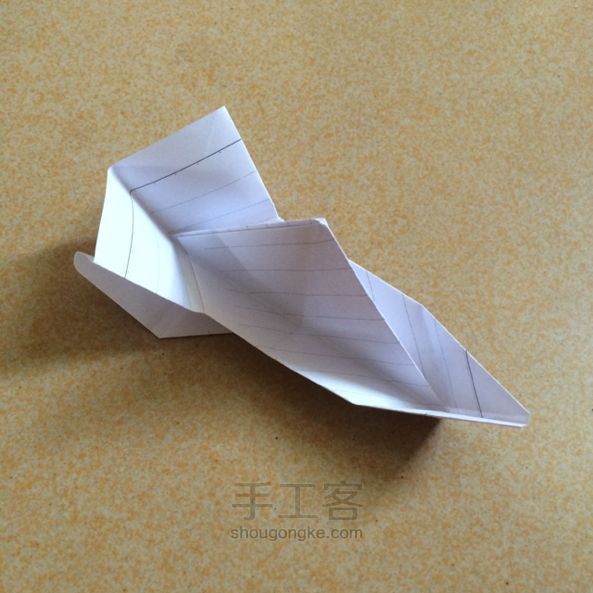 帅气不倒的小纸船折纸 第13步