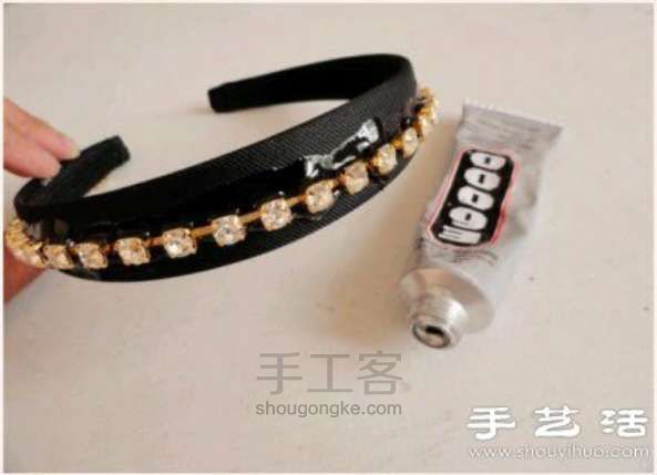 漂亮毛线带钻发箍手工制作教程 第2步