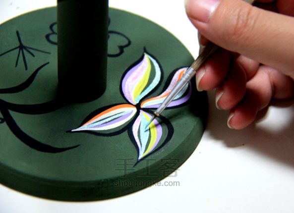 手绘搪瓷套杯-变传统为时尚的色彩体验 第4步