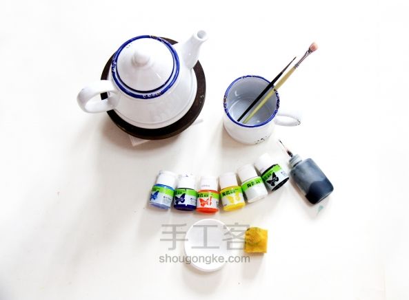 手绘搪瓷罐-别具一格的茶壶茶杯 第1步
