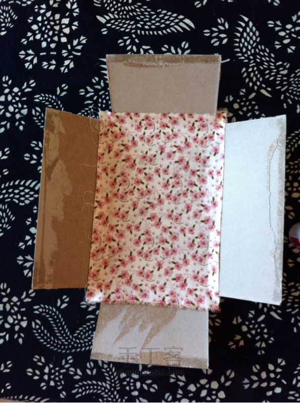 盒布在一起 3⃣️ 花儿朵朵纸抽盒 第5步