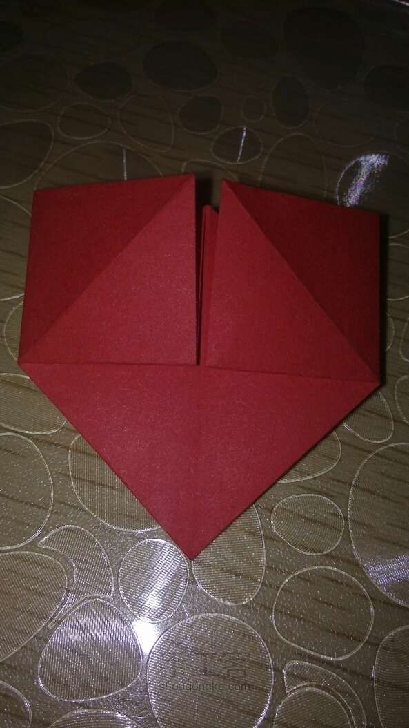 折纸爱心 第7步