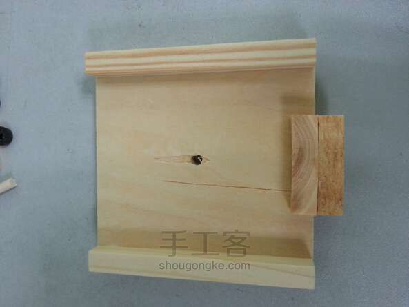 可升降升旗台模型 第2步