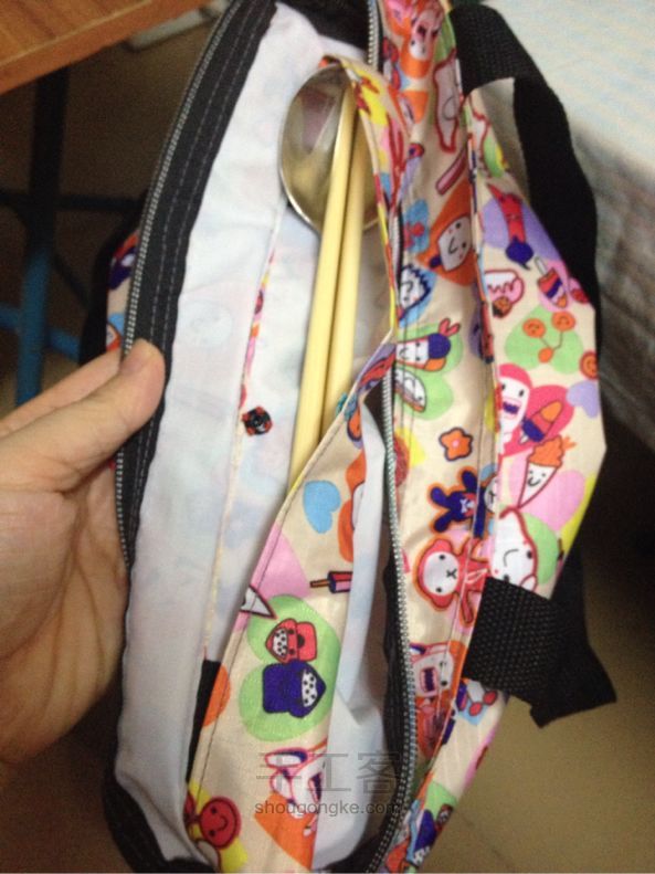 可爱便当包手工制作教程，附新技能哦 第9步