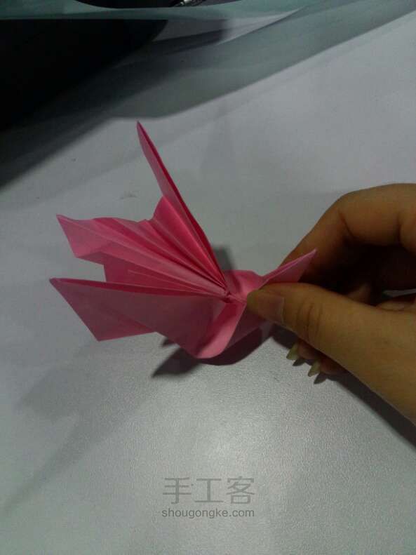 孔雀手工折纸教程 第24步