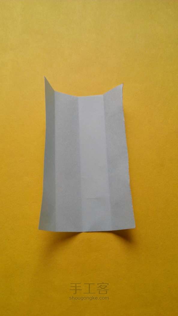 小衬衫折纸教程 第4步