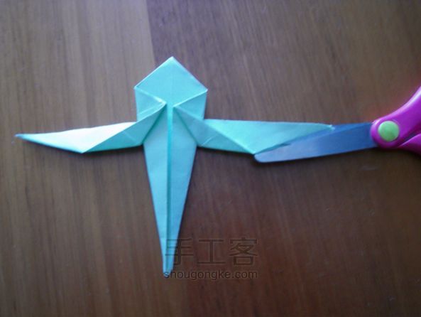 折纸蜻蜓手工教程 第12步