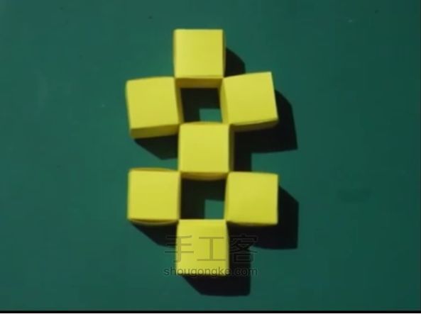 折纸移动的多维数据集二款手工教程 第16步