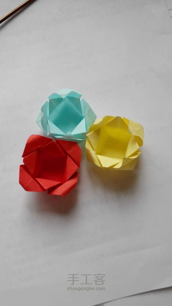超级简单的小纸篮折纸教程 第18步