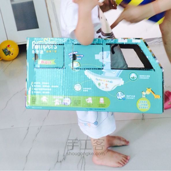 瓦楞箱改装小汽车—致儿童节手工教程 第10步