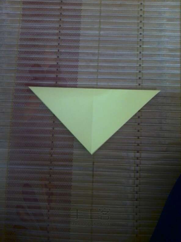 懒懒的考拉折纸教程 第3步