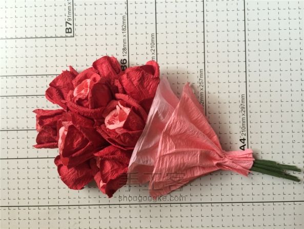 玫瑰花立体相框制作教程 第6步