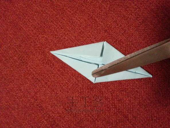 纸飞机零件教程 第3步