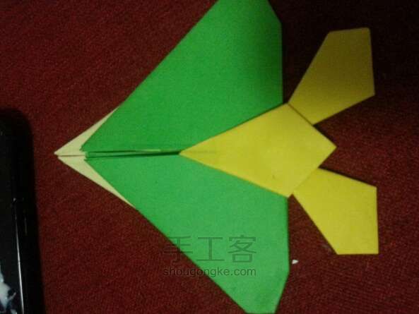 折纸飞机零件的组合 第5步