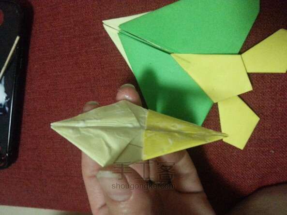 折纸飞机零件的组合 第6步
