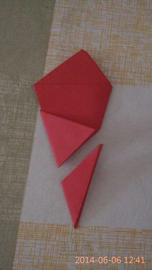 最简单的剪纸五角星制作教程 第9步