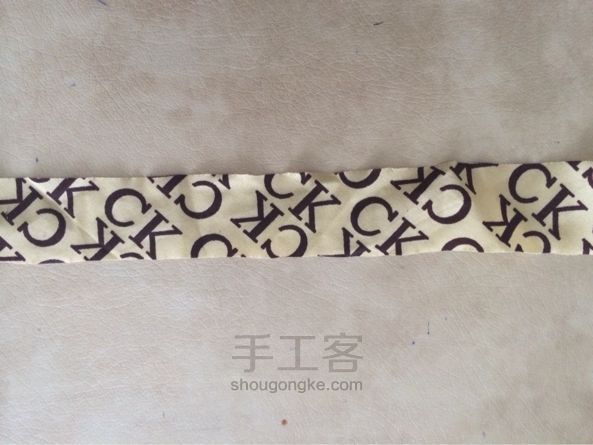 清新简洁的包边帆布餐垫制作教程 第2步