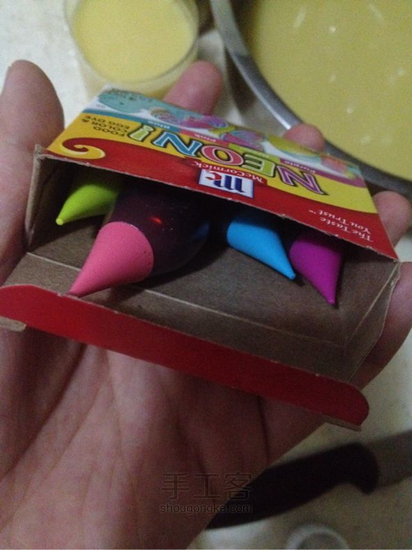 母乳彩虹皂手工diy教程 第7步