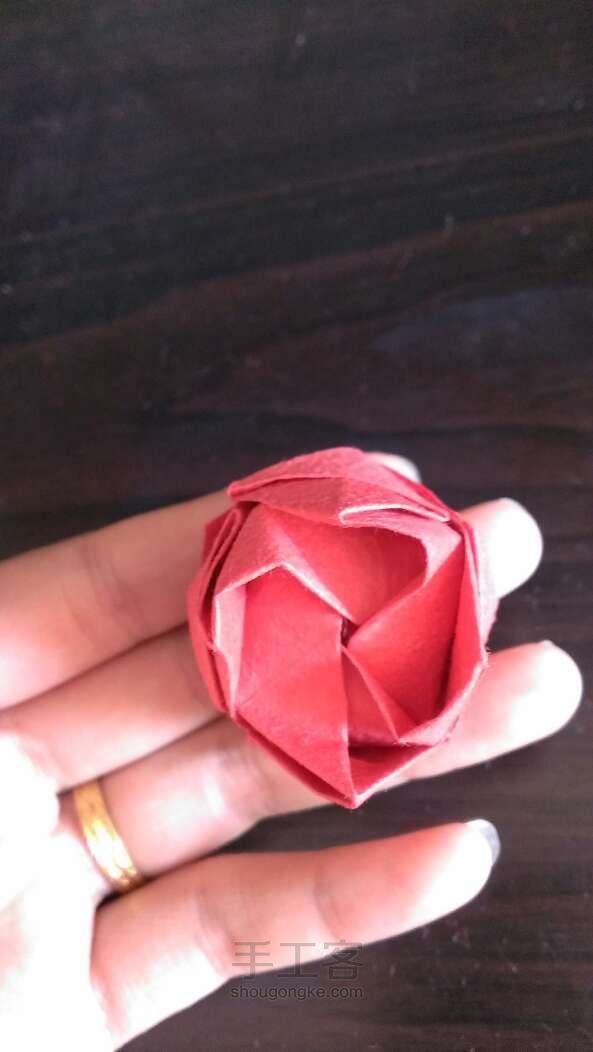 川崎玫瑰折纸教程 第21步