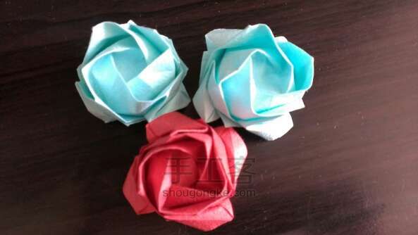川崎玫瑰折纸教程 第25步