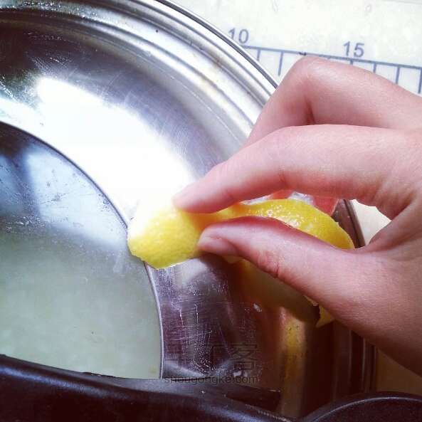 柠檬°薄荷。少不了_盛夏冰饮 第7步