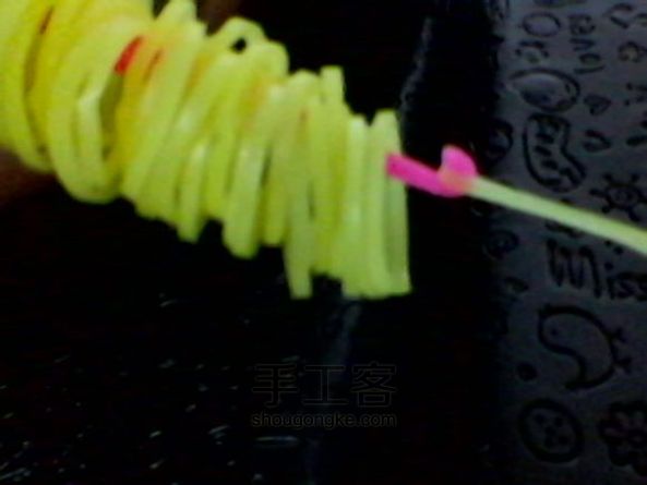 蓬蓬花 彩虹织机 第4步