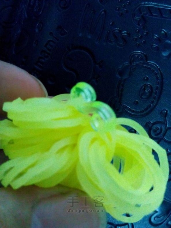 蓬蓬花 彩虹织机 第5步