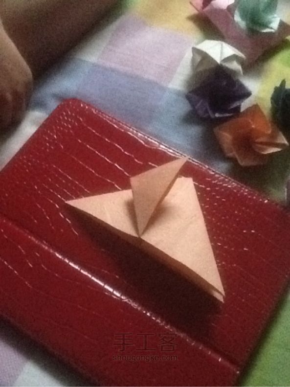 钻石玫瑰折纸教程 第1步