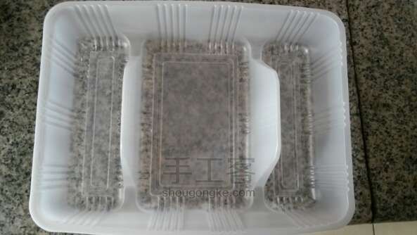 【旧物改造】冰工厂盒子变身碟子收纳器 第1步