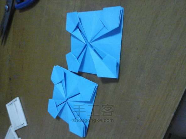 小花篮折纸教程 第4步