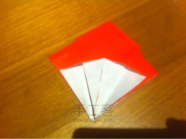 折纸爱心盒手工制作教程 第4步