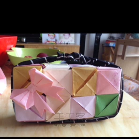 折纸  教你做几个小装饰品🎀！ヾ(＠⌒ー⌒＠)ノ 第3步