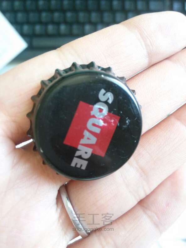 创意手工 瓶盖画 生硬开出繁花~ 第1步