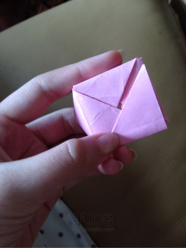 我来补充一下糖果盒折纸的拼接教程 第17步