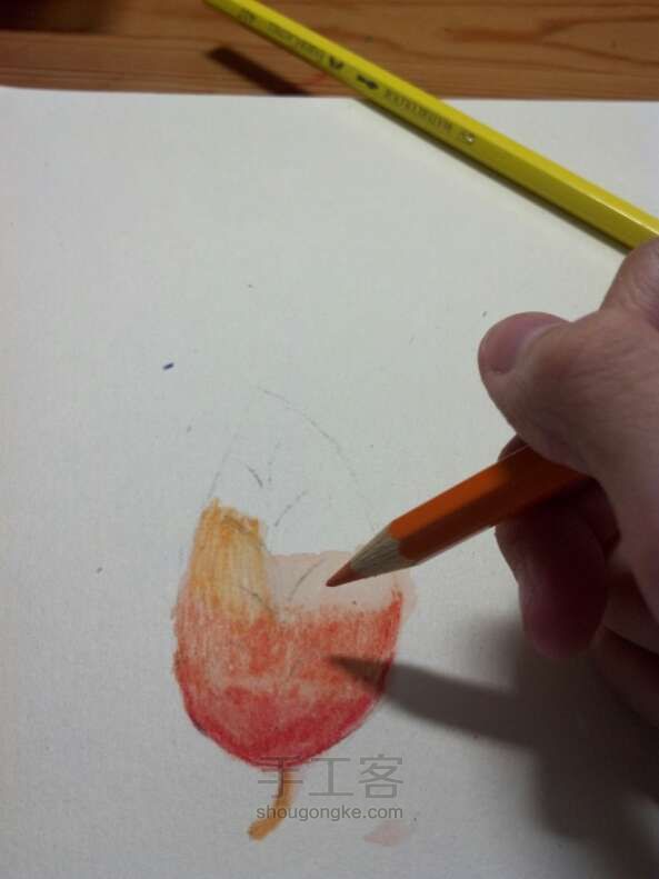 水溶性彩色铅笔•手绘树叶 第18步