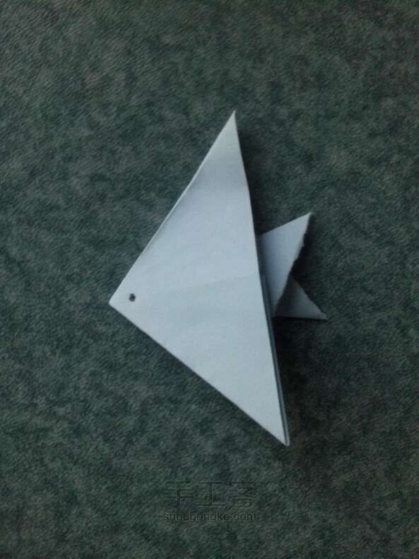 折鱼方法 折纸diy教程 第6步