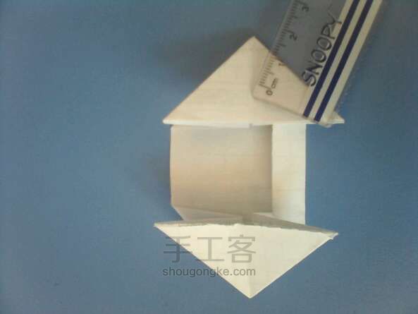 折纸飞船方法 第13步