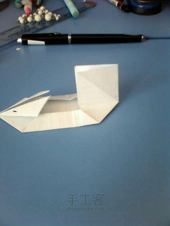 折纸飞船方法 第23步