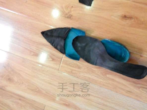 手工皮凉鞋制作 简易教程 第4步