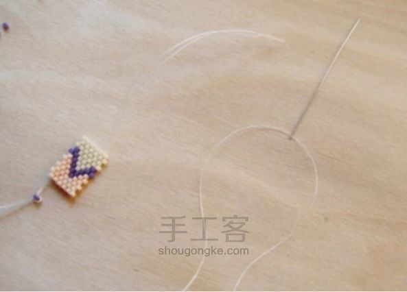 串珠戒指制作教程 第15步