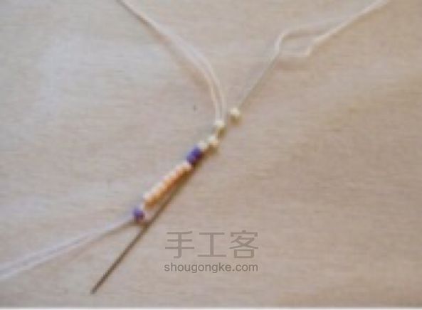 串珠戒指制作教程 第4步